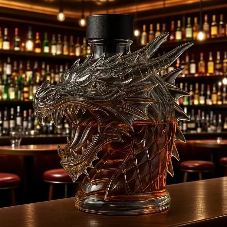 Sárkányfej formájú whisky karaffa